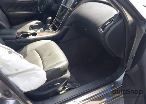 2017 Infiniti Q50 3.0T Premium из США, поврежденный, VIN JN1EV7AP6HM737917